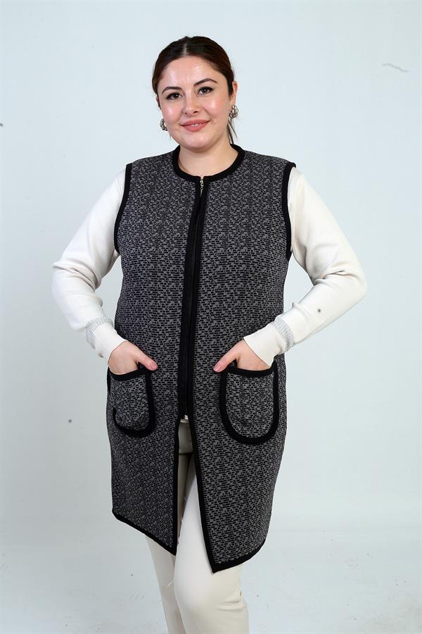 Women's Plus Size Long Knit Vest with Zippered Front and Pocket Pattern