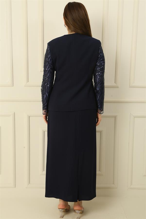 Ensemble trois pièces : chemisier à manches demi-lune, veste et jupe brodées de sequins avec détails de perles, doublé, grandes tailles.