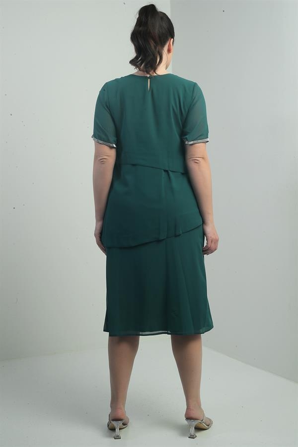 Kadın Taş Detaylı Astarlı Kısa Kollu 3 Kat Şifon Büyük Beden Elbise