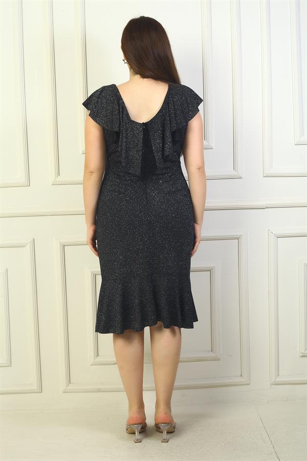 Volanlı Yaka Broşlu Simli Büyük Beden Elbise