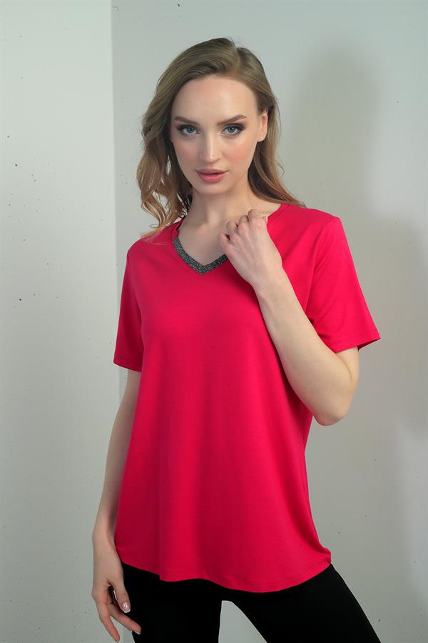 Kadın Yakası Simli V Yaka Kısa Kol Bluz
