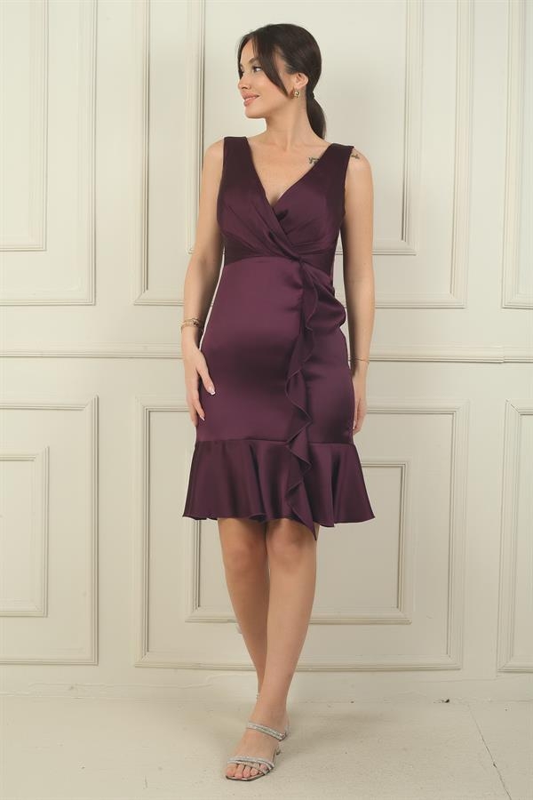 Kadın Kruvaze Yaka Astarlı Önü Drapeli Önü Volanlı Saten Kısa Elbise
