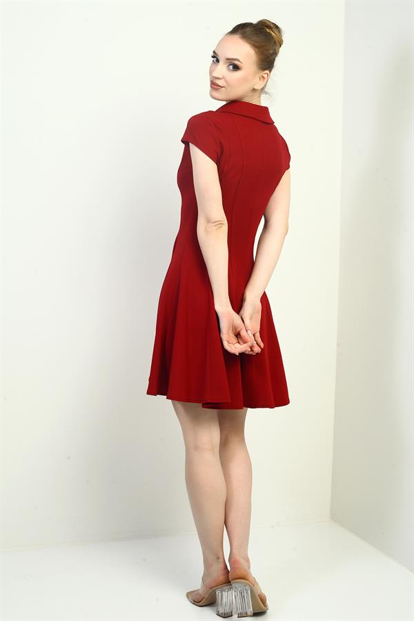 Robe courte évasée en lycra à col polo et manches longues pour femme