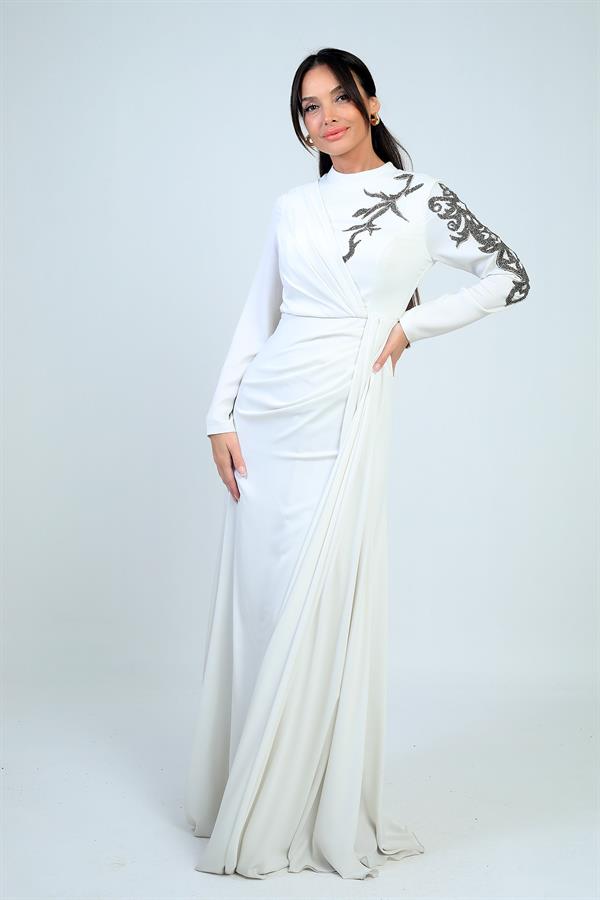 Taş İşlemeli Önü Büzgülü Astarlı Krep Saten Tesettür Elbise