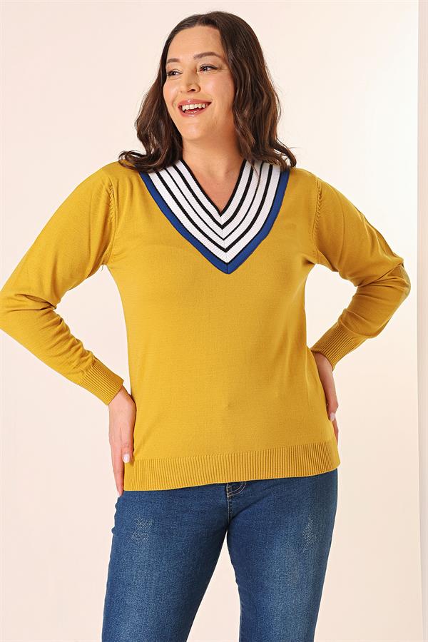 Şeritli V Yaka Büyük Beden Triko Kazak