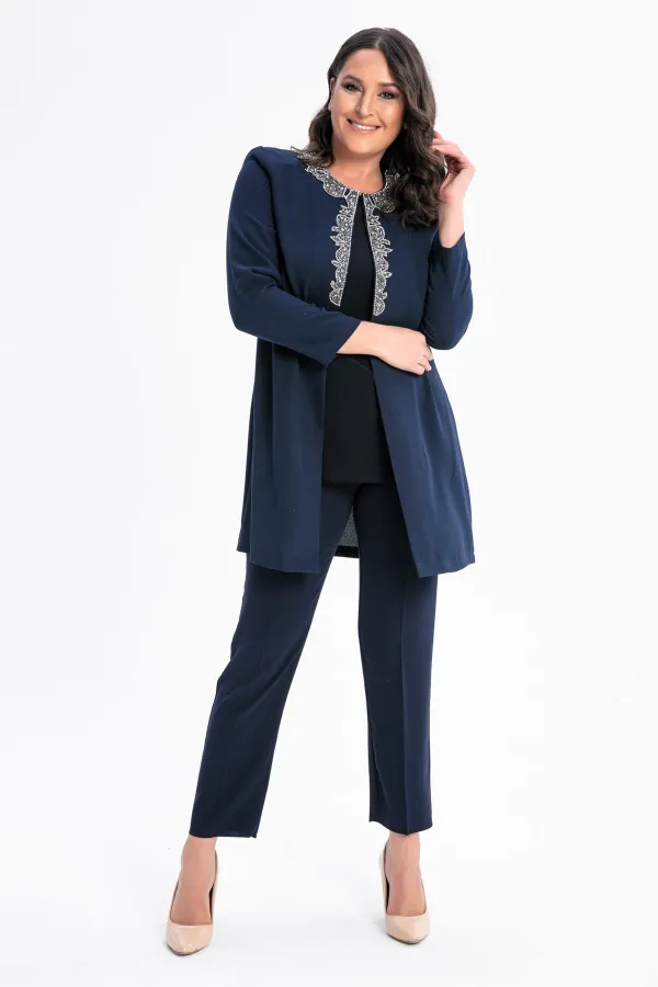 Yakası Taşlı İçi Atletli Büyük Beden Ceket Takım