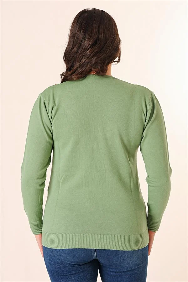 Şeritli V Yaka Büyük Beden Triko Kazak