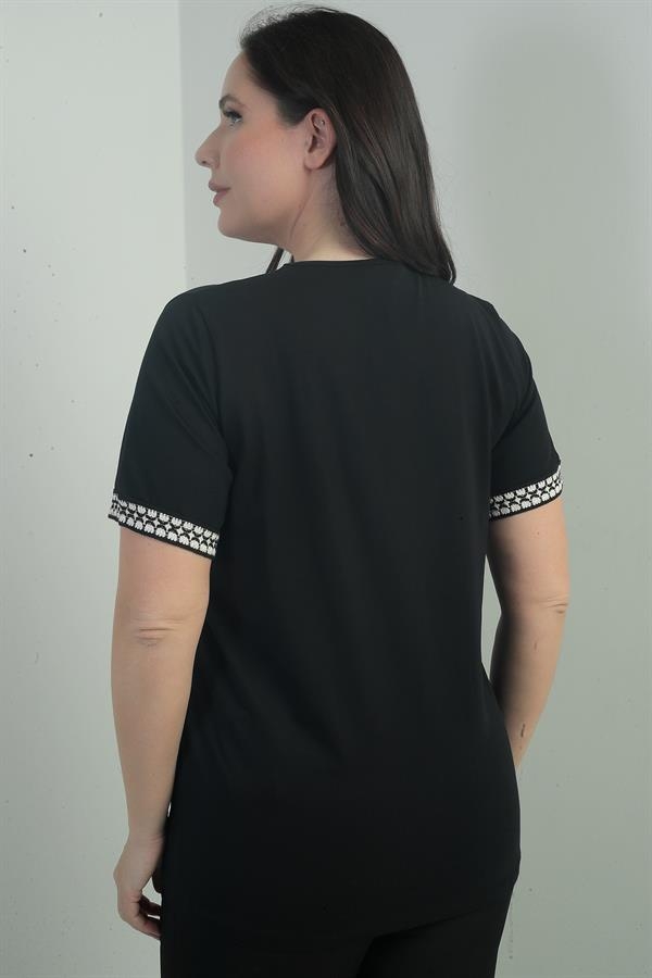 Kadın Yaka Ve Kol Şeritli Büyük Beden Rahat Kalıp Bluz