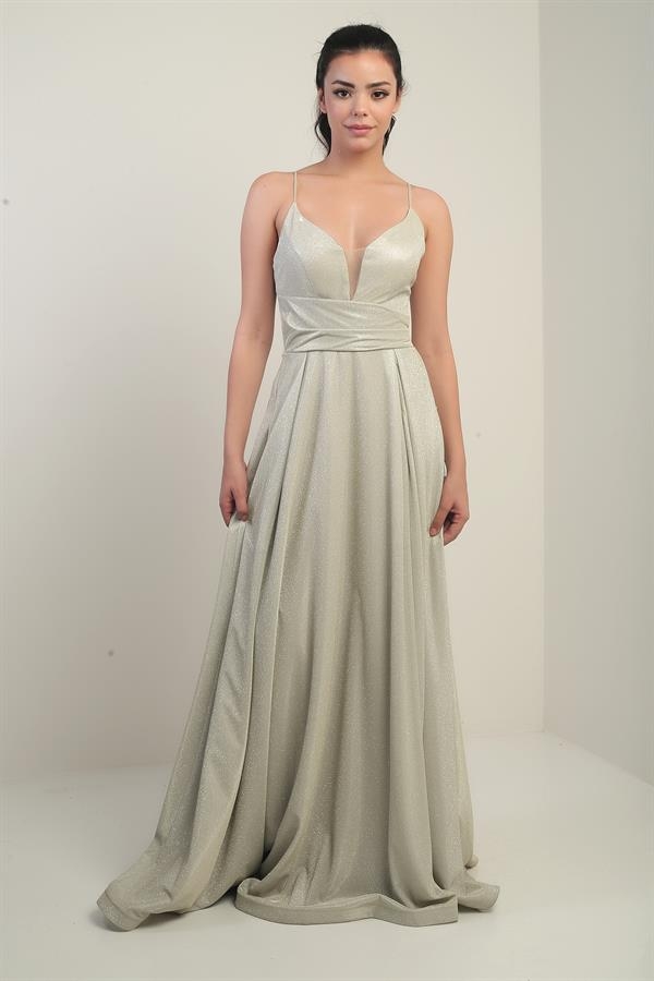 Robe de soirée longue à bretelles, doublée et pailletée