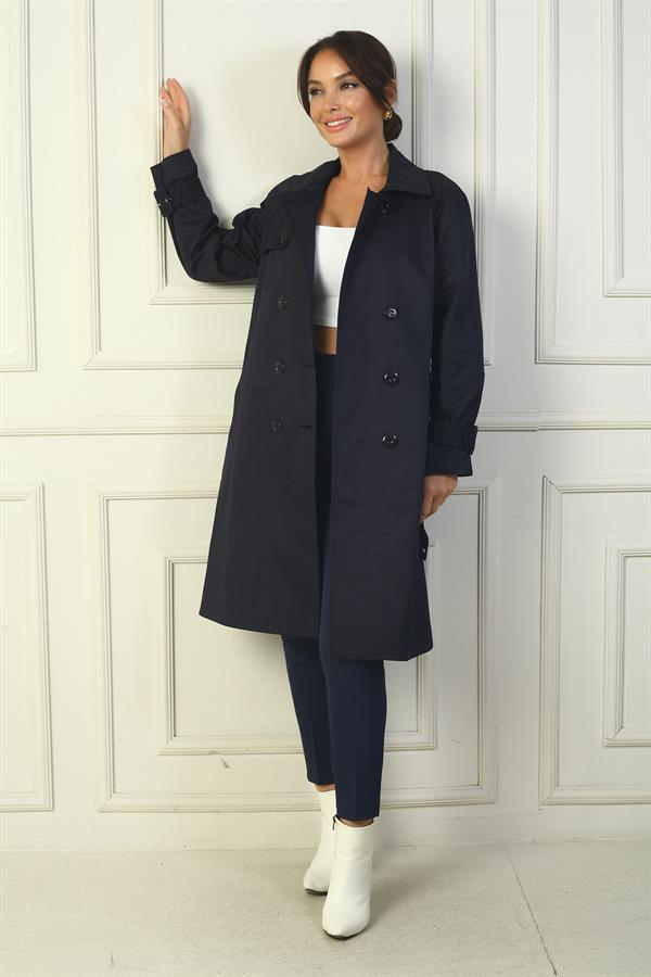 Trench-coat pour femme avec ceinture à la taille et aux manches, fermeture boutonnée sur le devant et poches