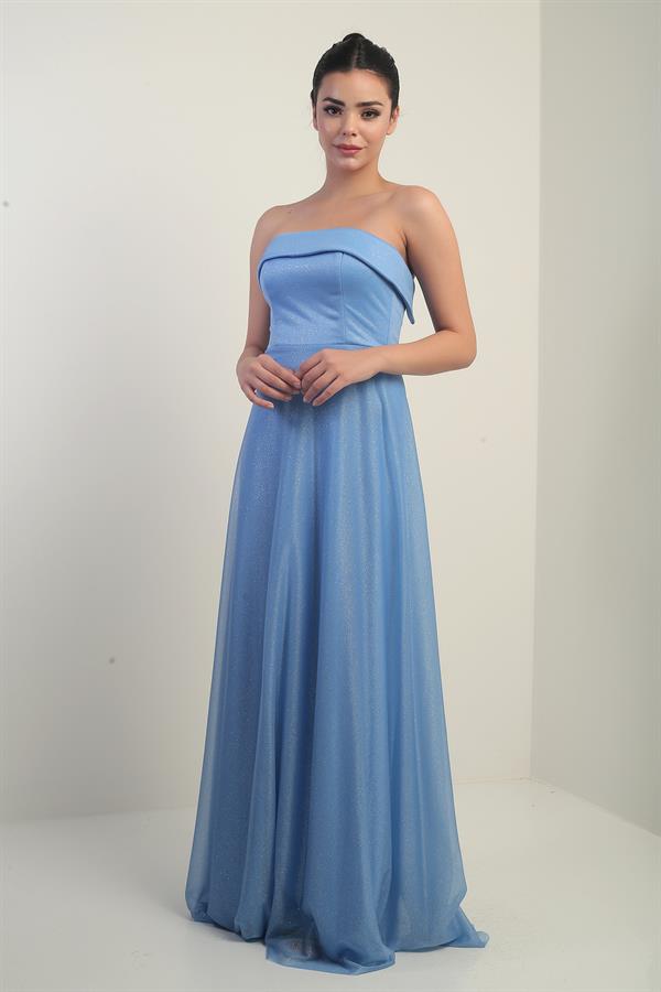 Women's Long Tulle Dress with Padded Collar and Lining