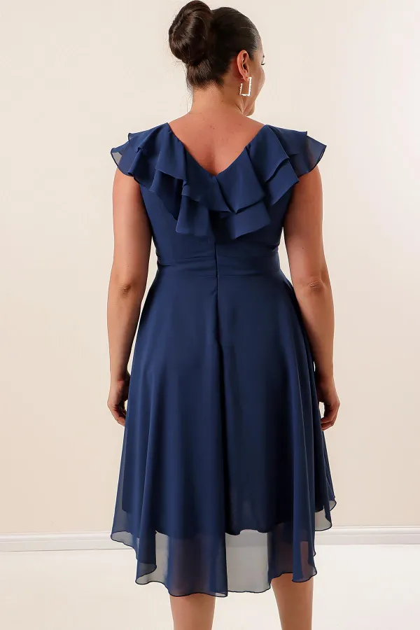 Yaka Volanlı Şifon Büyük Beden Elbise