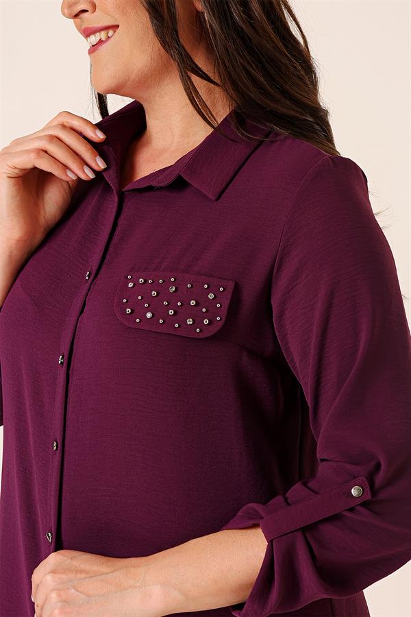 Tunique longue Ayrobin grande taille à manches Truvakar boutonnées sur le devant et ornée de perles.