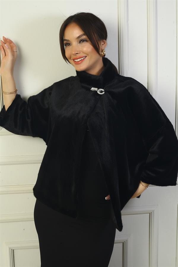 Kadın Taş Tokalı İçi Astarlı Kürk Ceket