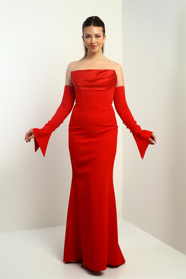 Women's Strapless Set-in Sleeve, Interfacing, Lined Crepe Long Evening Dress