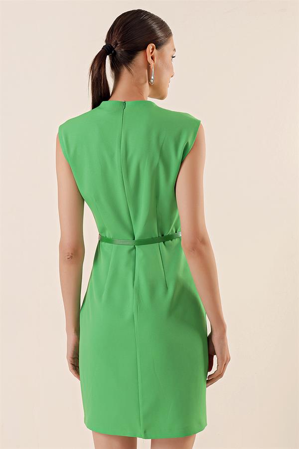 V Yaka Beli Kemerli Yırtmaçlı Krep Elbise