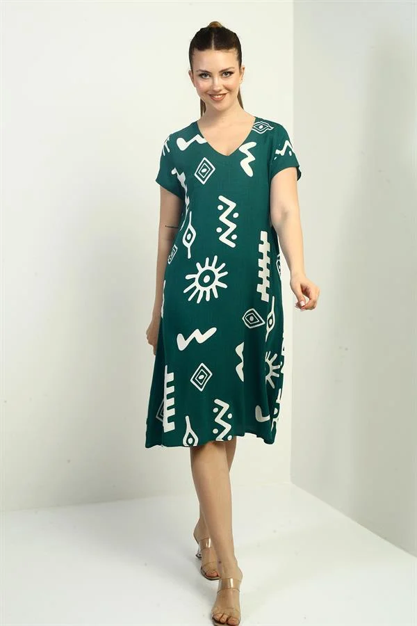 Oversize Dress with Ethnic Pattern and Collar
