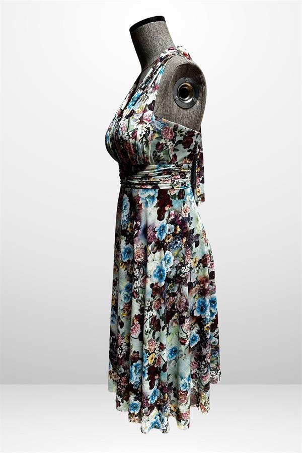 Kadın Boyundan Bağlamalı Astarlı Küçük Çiçekli Elbise