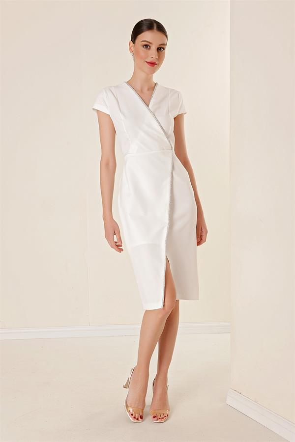 Kruvaze Yaka Yarım Ay Kollu Taş Detaylı Önü Yırtmaçlı Elbise