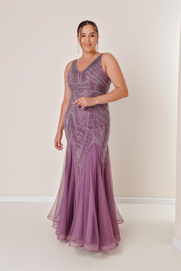 Robe longue en tulle doublée grande taille, ornée de pierres, décolleté en V devant et dos