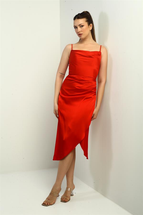 Robe midi asymétrique à bretelles, drapée et doublée pour femme