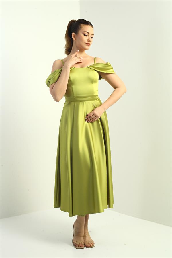 Kadın İp Askılı Düşük Kollu Astarlı Pileli Saten Kloş Uzun Elbise