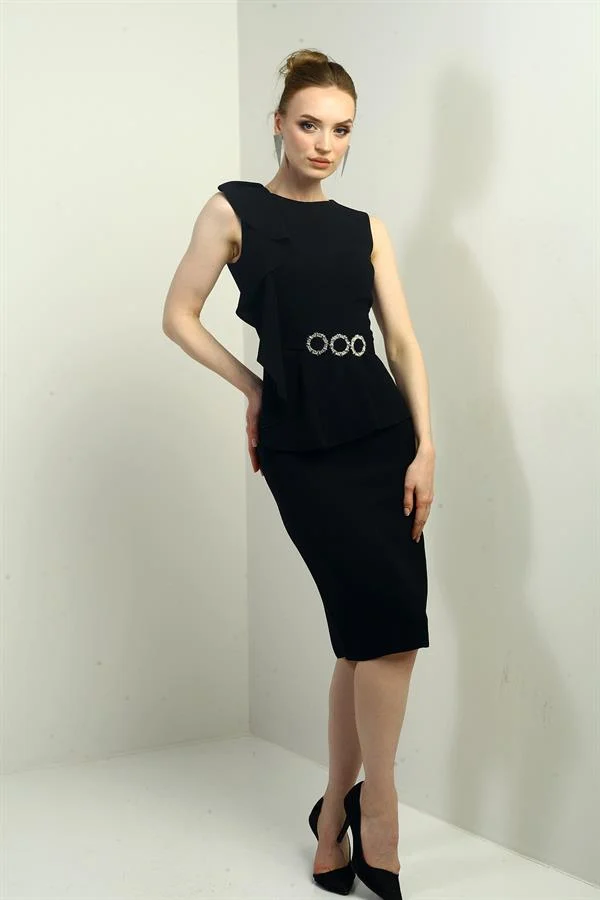 Women's Round Neck Ruffled Belted Crepe Midi Dress