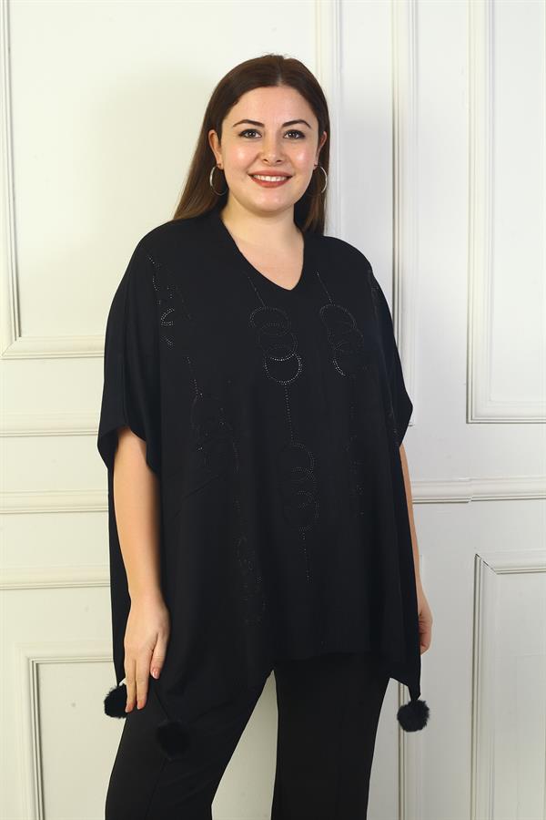 Poncho pour femme à col en V avec détails de boutons sur les côtés, devant rond, orné de pierres et de pompons, grandes tailles.