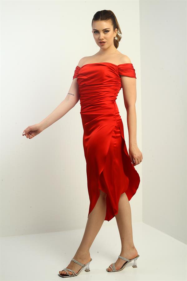 Kadın Madonna Yaka Drapeli Asimetrik Saten Kısa Elbise