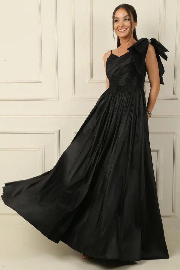 Tek Omuz Fiyonklu Önü Drapeli Astarlı Uzun Tafta Abiye Elbise