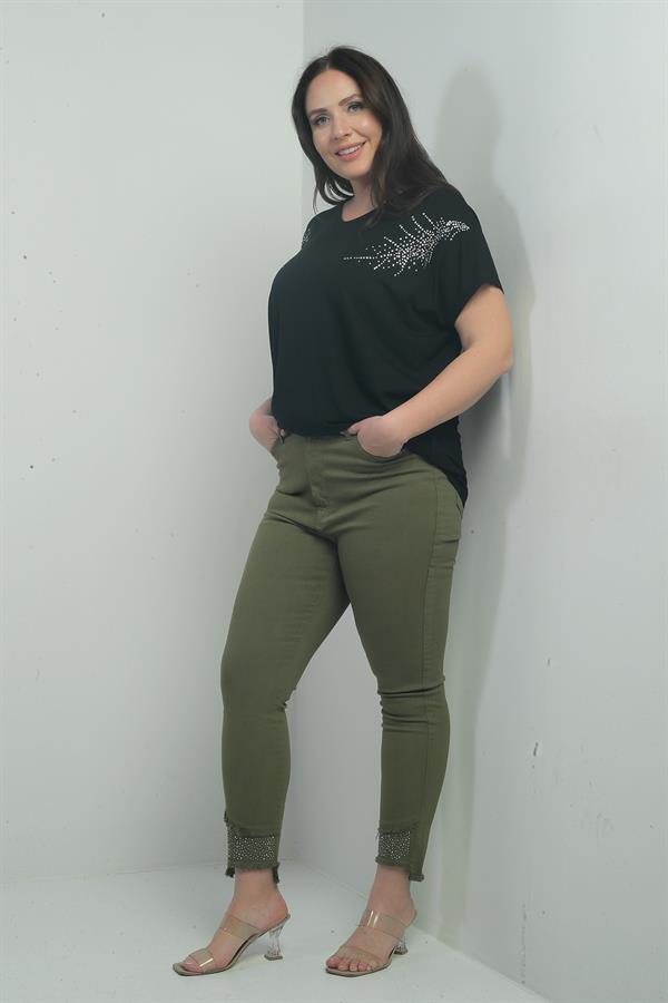 Pantalon en toile grande taille pour femme, coupe slim, orné de pierres et de pompons, en tissu Lycra.