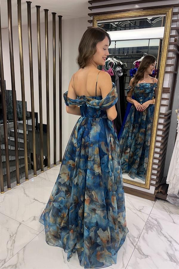 Robe longue en organza floral à fines bretelles et manches basses pour femme, drapée sur le devant, doublée