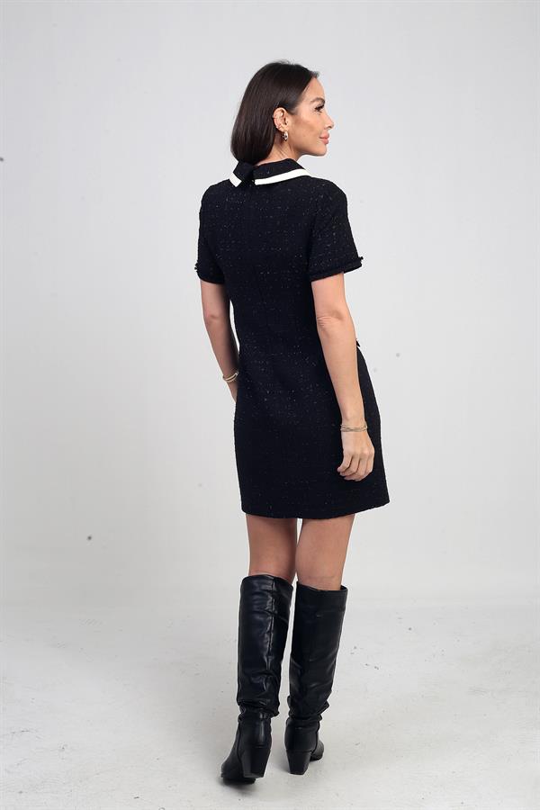 Robe courte Chanel pour femme avec jarretière passepoilée