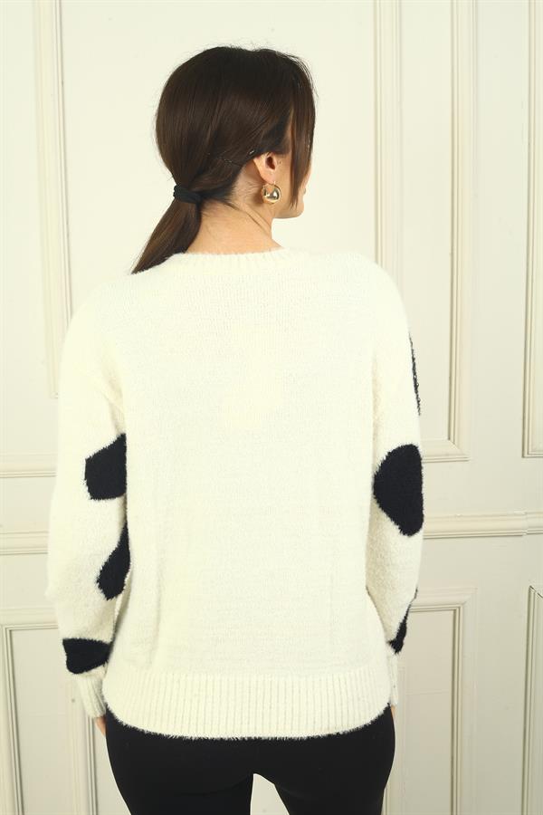 Kadın İnci Detaylı Dalmaçya Yumoş Kazak