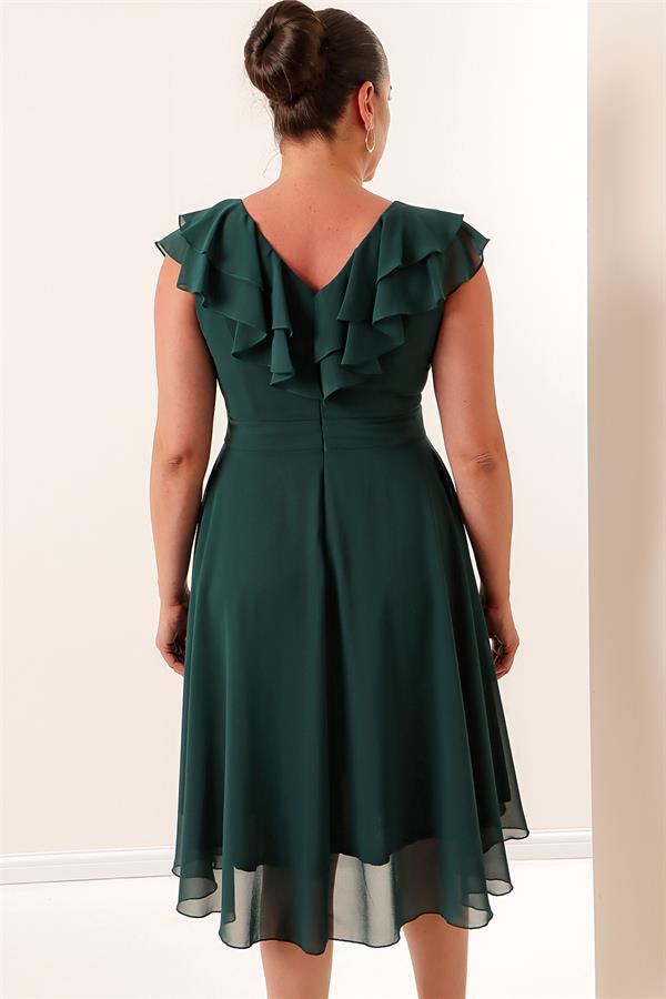 Yaka Volanlı Şifon Büyük Beden Elbise