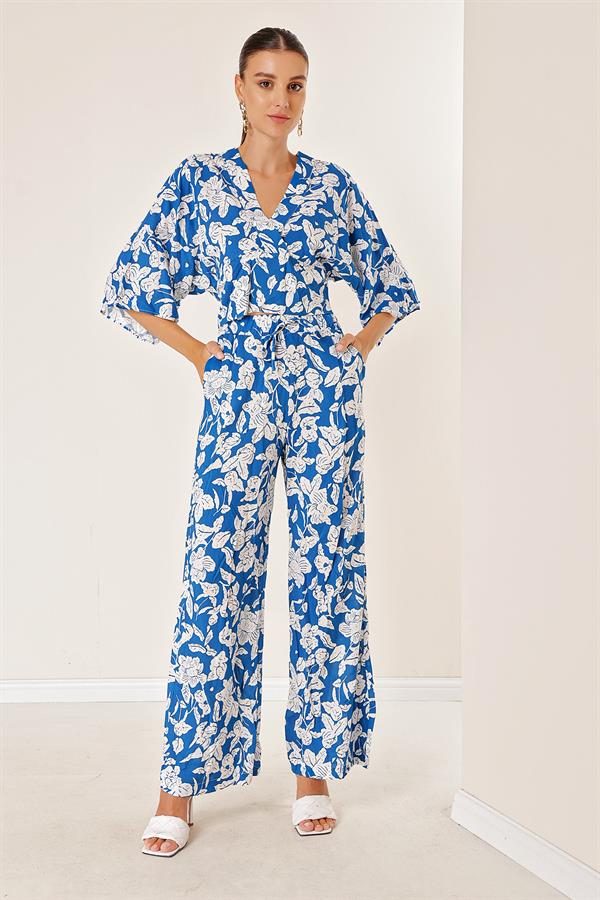 Beli Lastikli Cepli Palazzo Pantolon Ön Arka V Yaka Crop Desenli İkili Takım