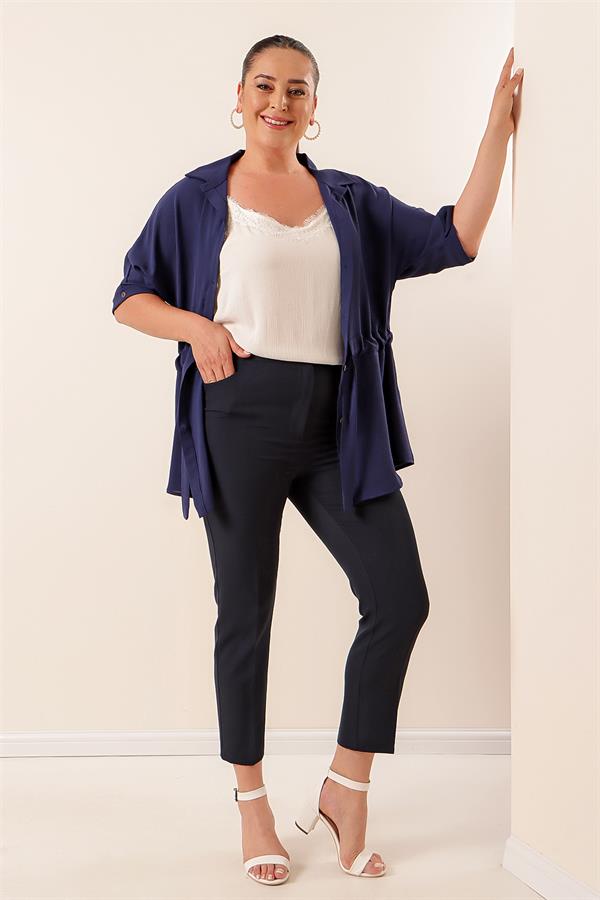 Pantalon grande taille avec taille élastique et tissu extensible