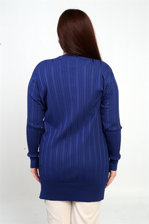 Tunique grande taille pour femme avec détail de pierre sur le côté