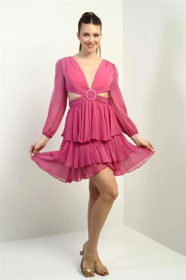 Robe courte en mousseline doublée à volants, décolleté en V devant et dos, taille marquée, pour femme