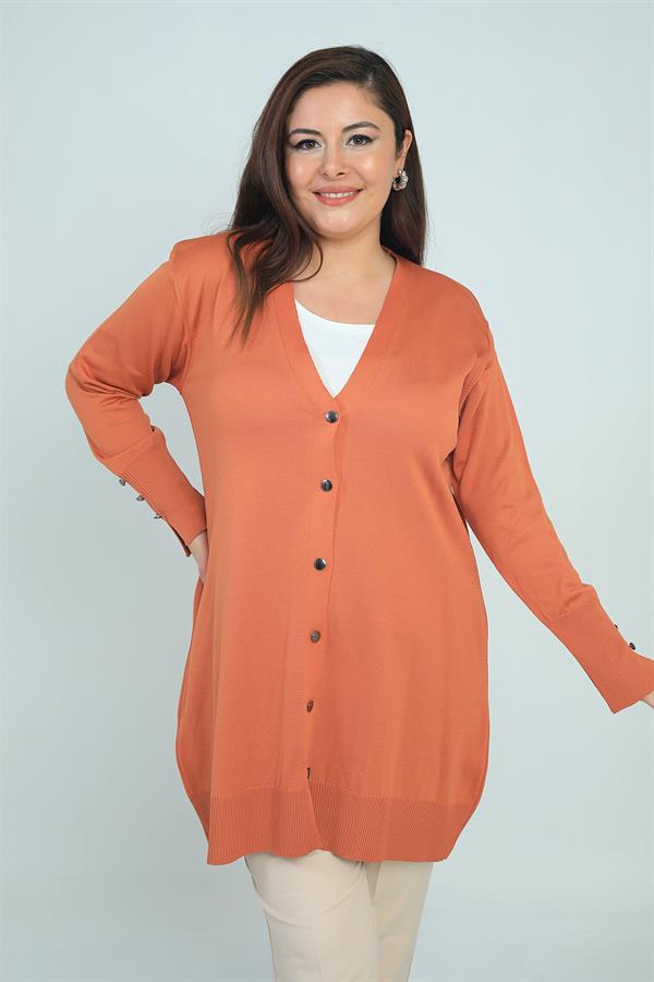 Kadın Kolları Düğme Detaylı Soğuk İplik Büyük Beden Uzun Hırka