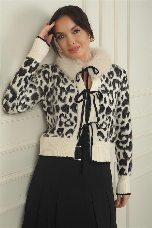 Kadın Önü Kurdela Bağcıklı Leopar Desen Kürk Yakalı  Hırka