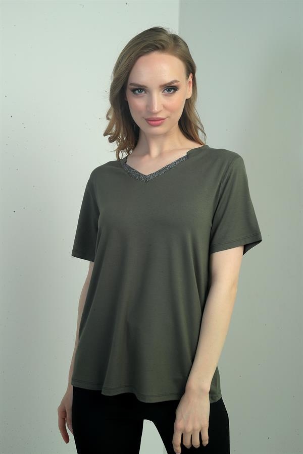 Women's Glittery V-Neck Short Sleeve Blouse