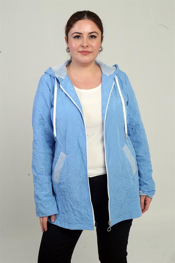 Kadın Kapüşonlu File Detaylı Astarlı Önü Fermuarlı Cepli Büyük Beden Yağmurluk