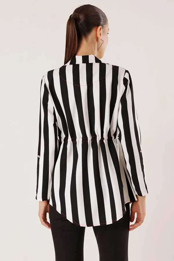 Beli İpli Kol Katlamalı Boyuna Kalın Çizgili Kırmızı İp Detaylı Ceket