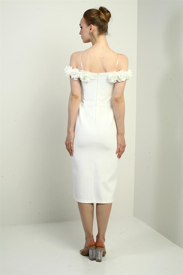 Robe midi doublée à encolure Madonna florale 3D et perles