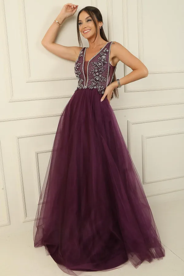 Taş Ve Boncuk İşlemeli Astarlı Uzun Tül Elbise