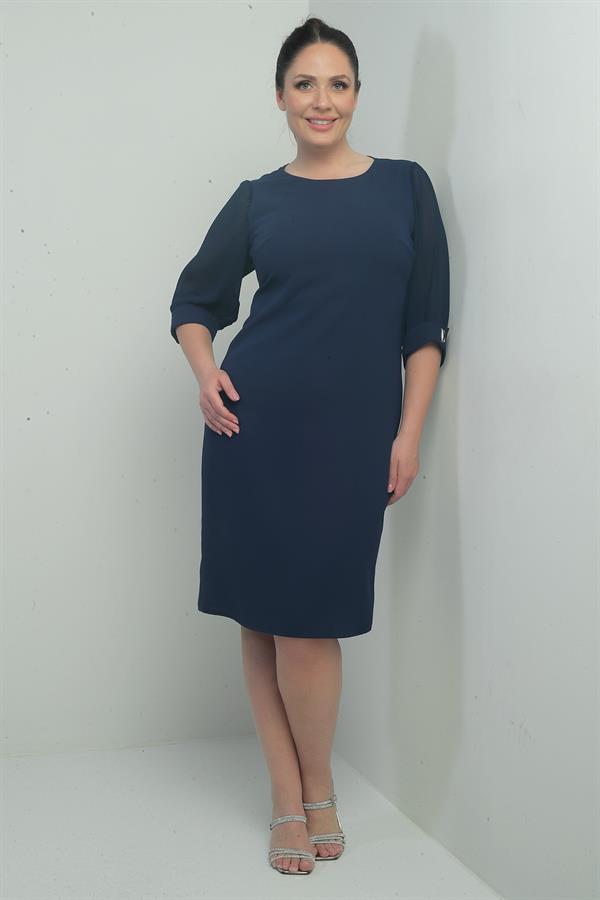 Women's Plus Size Dress with Chiffon Pleated Sleeves and Lining