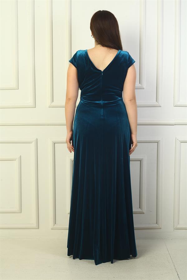 Robe longue en velours grande taille pour femme, avec décolleté en V devant et dos, fronces latérales et manches demi-lune.