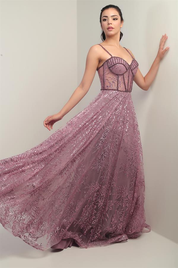 Robe de soirée longue à bretelles pour femme, ornée de perles, de sequins et doublée.