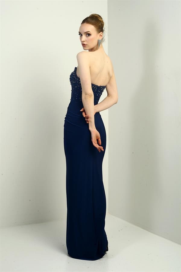 Kadın Straplez Taş-Boncuk Detaylı Önü Düğümü Uzun Sandy Elbise